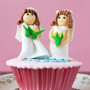 lesbian-wedding-cake